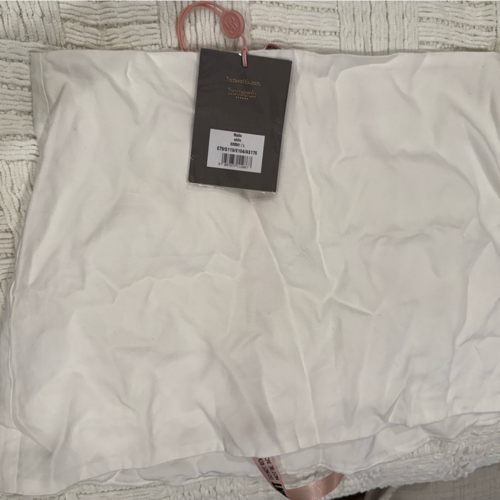 House of CB Mallie white skirt
